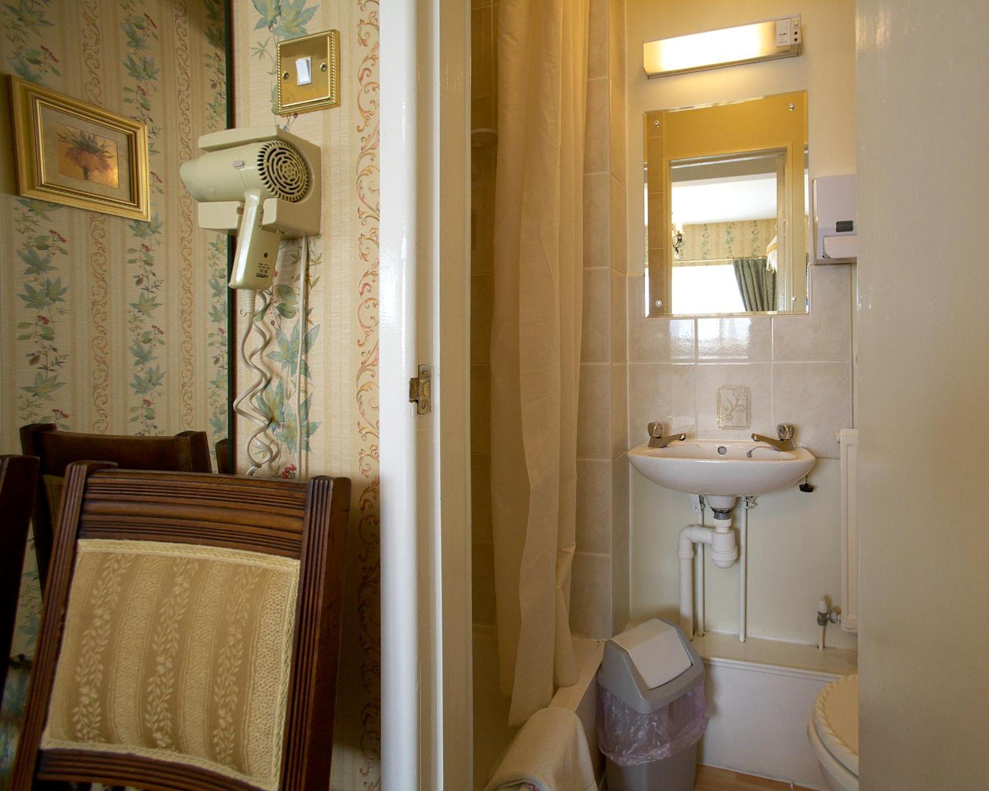 Moonraker House Hotel Stratford-upon-Avon Eksteriør billede