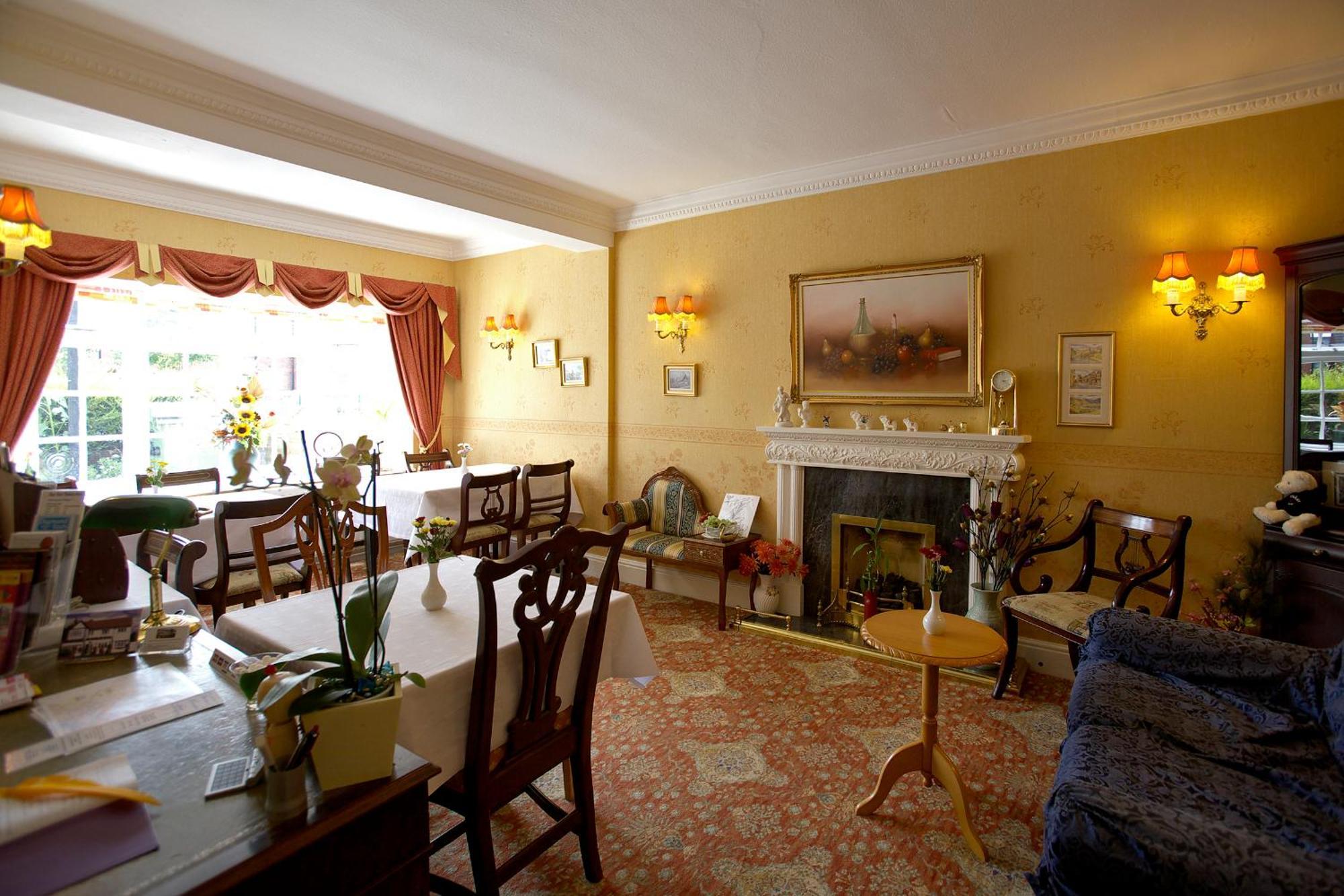 Moonraker House Hotel Stratford-upon-Avon Eksteriør billede