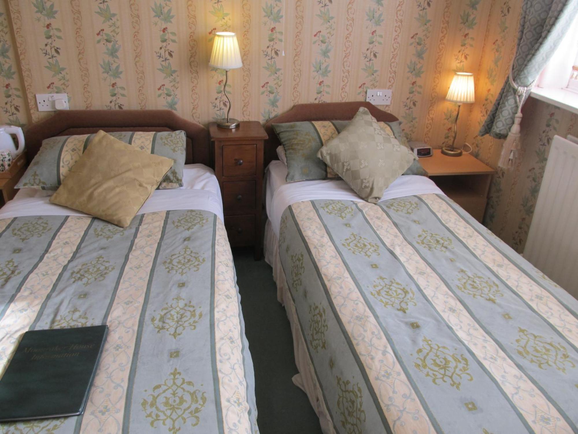 Moonraker House Hotel Stratford-upon-Avon Eksteriør billede